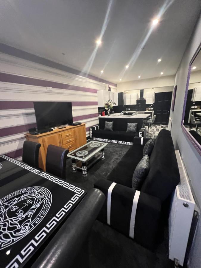 Boutique Blackpool 2 Bed Grey Apartment Sleeps 10 Extérieur photo