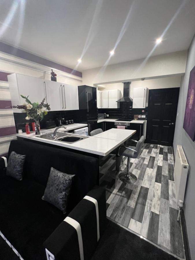 Boutique Blackpool 2 Bed Grey Apartment Sleeps 10 Extérieur photo