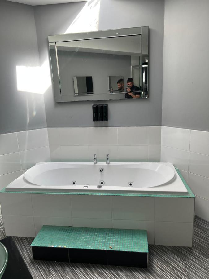 Boutique Blackpool 2 Bed Grey Apartment Sleeps 10 Extérieur photo